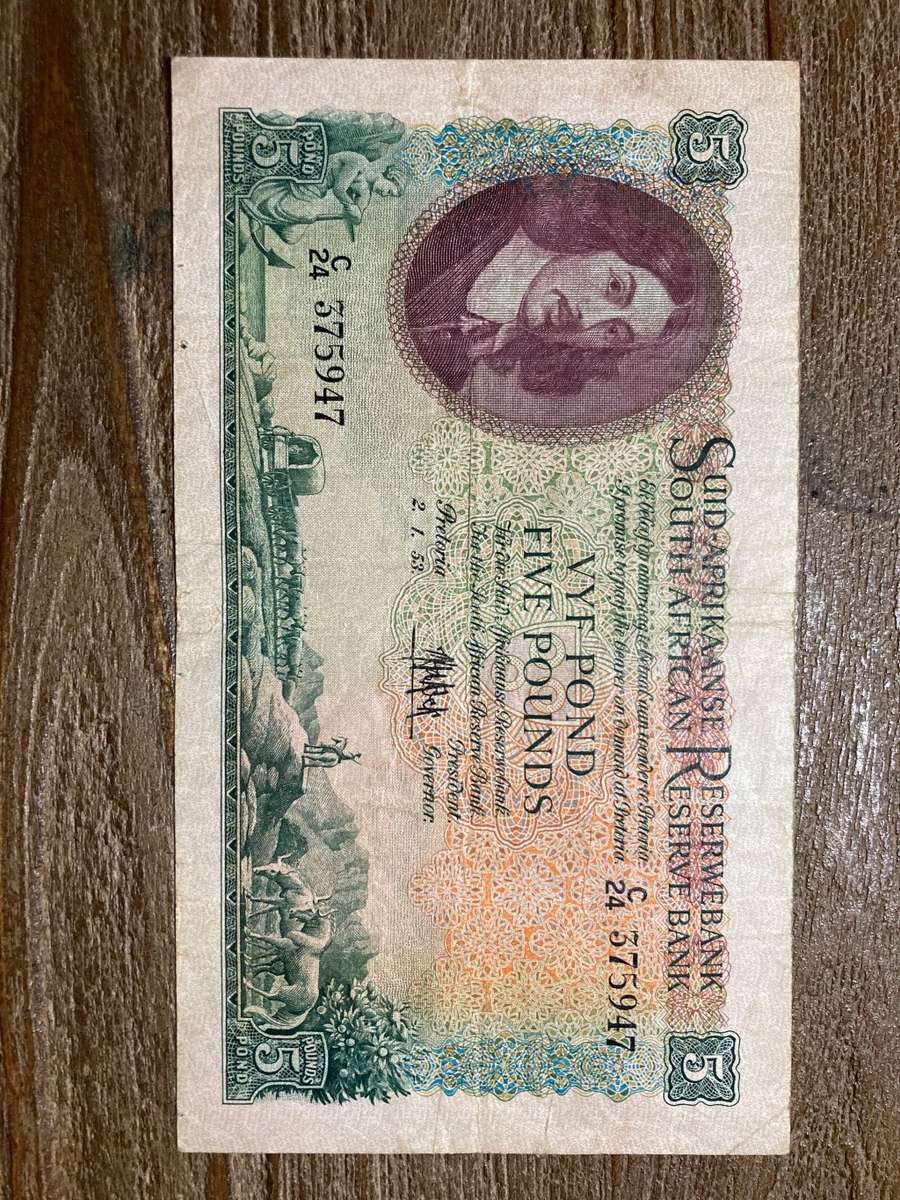 De Kock * 5 pounds from 1953 , note fold on top right
