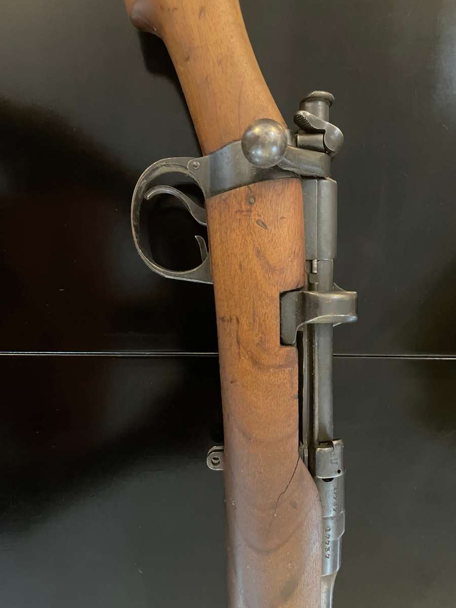 Lee Enfield Rifle - marking 09 - amazing condition