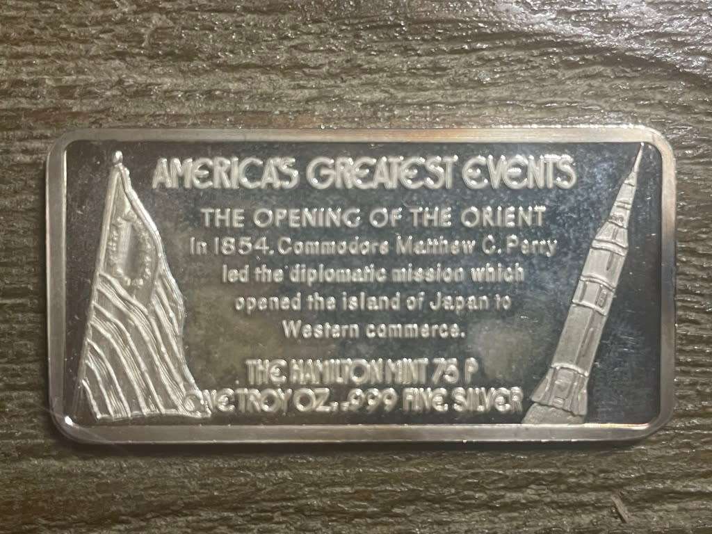 Silver 1 oz *** Commodore Perry *** 1976 Hamilton Mint selling for appr R1800 on ebay