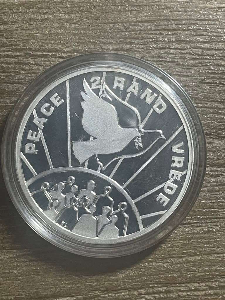 1993 *** Silver R2 *** Peace