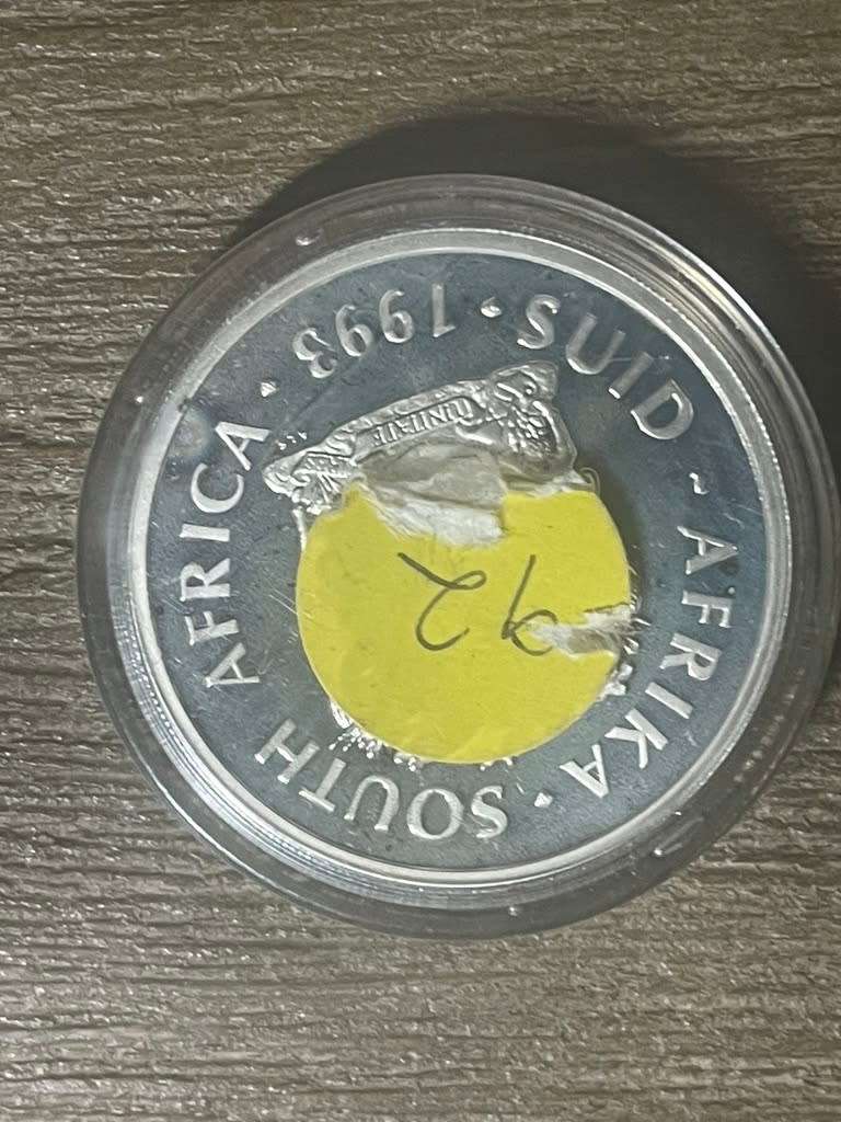 1993 *** Silver R2 *** Peace