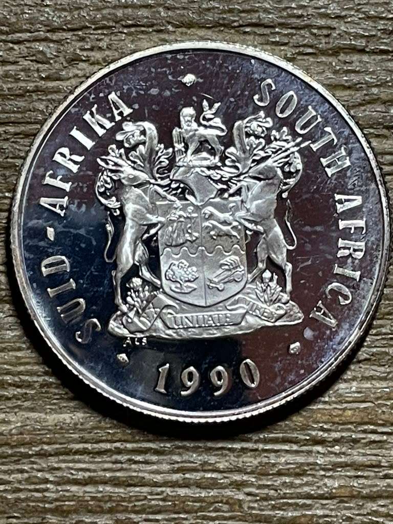 1990 *** Silver Proof R1 *** grab them, goes up in value