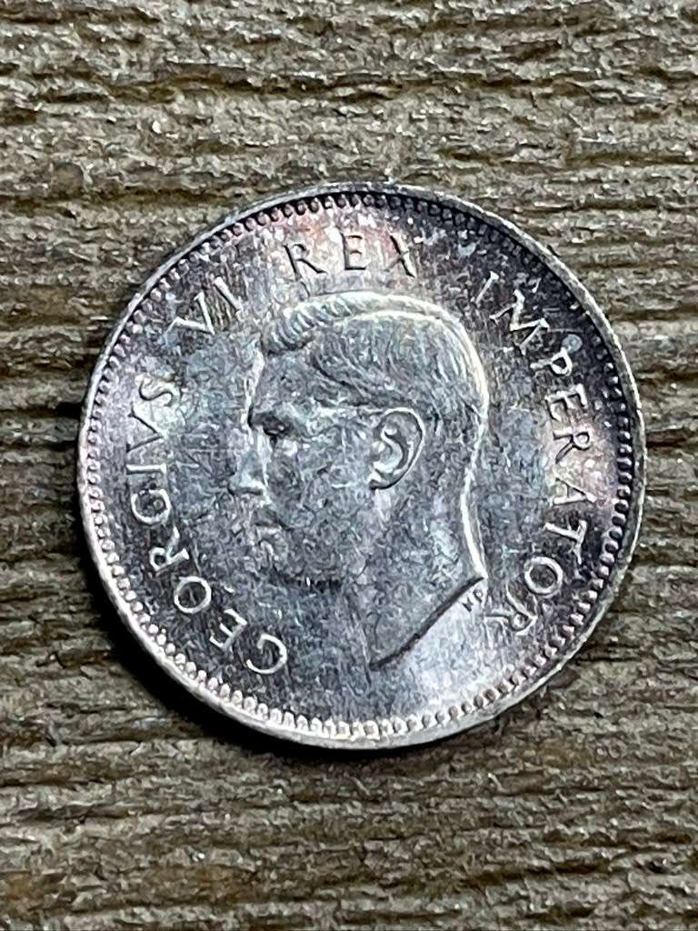 1944 *** 3 Pence *** uncirculated condition