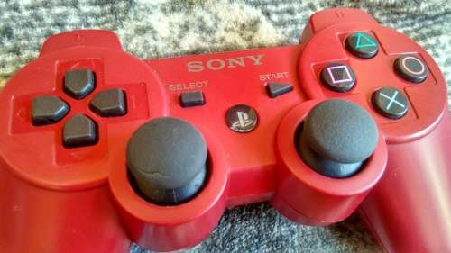 GENUINE PLAYSTATION 3 DUALSHOCK WIRELESS CONTROLLER (RED) - LIKE NEW!!!!