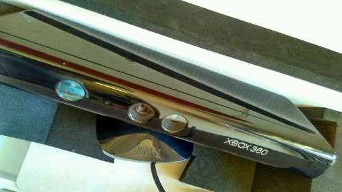 KINECT SENSOR+KINECT ADVENTURES GAME BUNDLE FOR XBOX 360 CONSOLES-IN BOX/LIKE NEW!