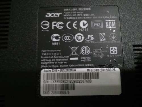 ACER 15.6" LAPTOP - VIRTUALLY BRAND NEW!!!!