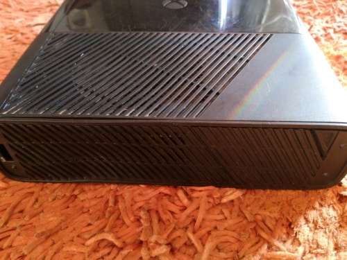XBOX 360 E/SUPER SLIM CONSOLE ONLY - FOR SPARES