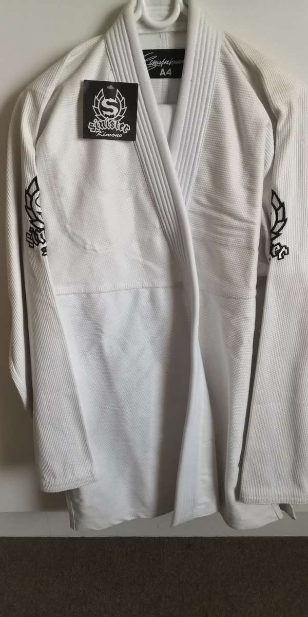 SINISTER JUJITSU-JUDO SUITKIMONO (SIZE A4)