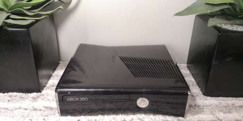 XBOX 360 SLIM CONSOLE ONLY