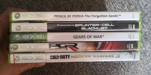XBOX 360  CONSOLE WITH 5 GAMES
