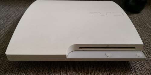 LIMITED EDITION 1000GB PLAYSTATION 3 WITH GAMES AND EXTRAS!!!!