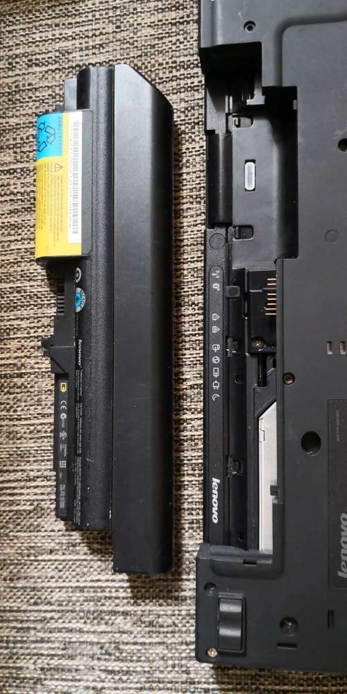 LENOVO T61 (7663) laptop (for spares/repairs)