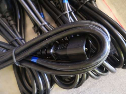 28x Male to Female Power Extension Cables  (sold as a lot!)