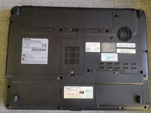 Toshiba Satellite A200 laptop (for spares/repairs)