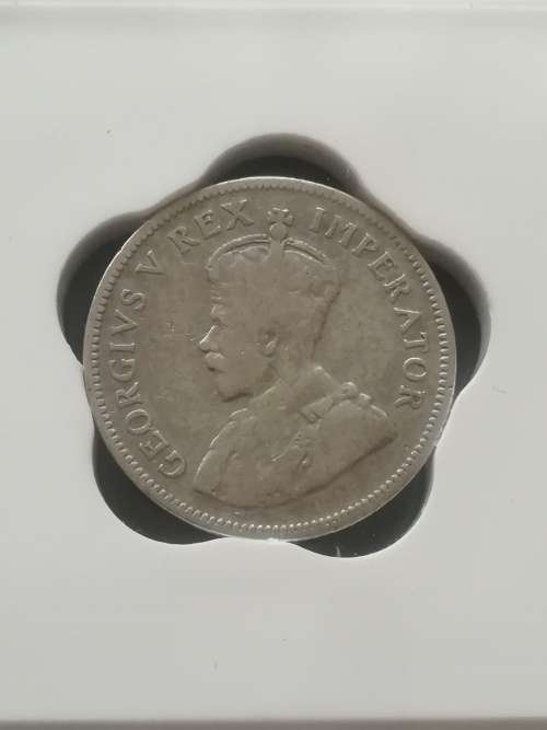 1931 Shilling!! Ultra rare!! Excellent coin to have!! Crazy Wednesday auction!!