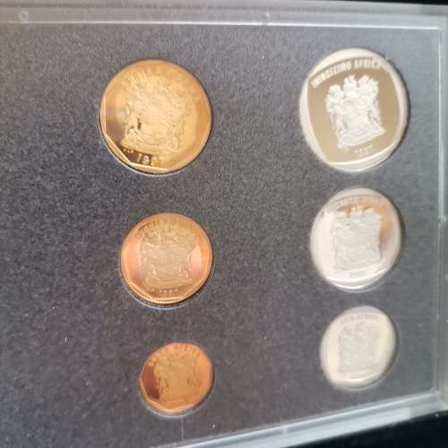 1997 Proof Set!! Only 3596 Minted!! R1-Start!! Weekend Special!!