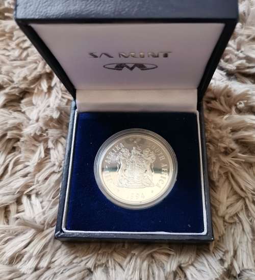 Ultra rare R1!! On auction!! R1-Start!! Only few minted!!