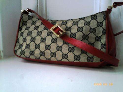Handbags Bags GUCCI CANVAS LEATHER DESIGNER BAG HOT XMAS SPECIAL PRICE was sold for 299.99 on 16 Dec at 09 01 by happywayscm in United Kingdom ID 53136408