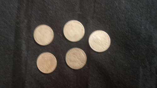 5 South Africa 3 pence silver coins (36, 32, 33, 33, 34).