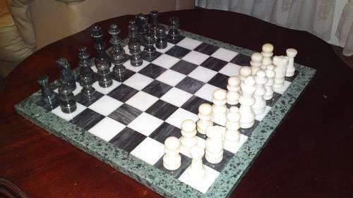 REDUCED!!!!!!!!!  Vintage Stone Chess Set