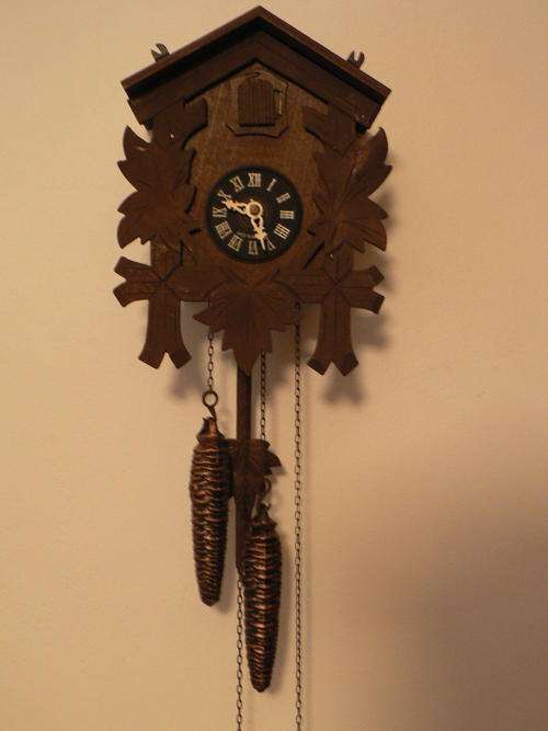 BLACK FOREST CUCKOO CLOCK
