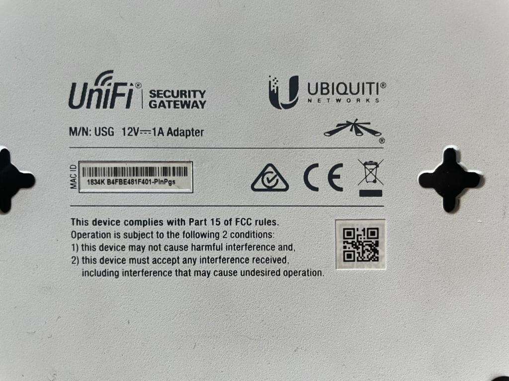 Ubiquiti USG UniFi Security Gateway Router firewall