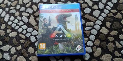 Ark Survival Evolved (Playstation 4)