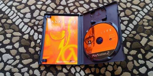 Half Life (Playstation 2)