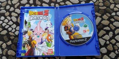 Dragon Ball Z Infinite World (Playstation 2)