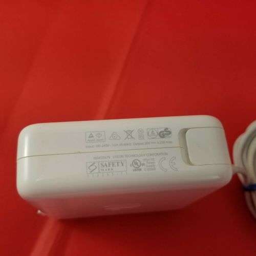 ORIGINAL Apple MagSafe 2 16.5v 60W AC Power Adapter/Charger for Apple Macbook