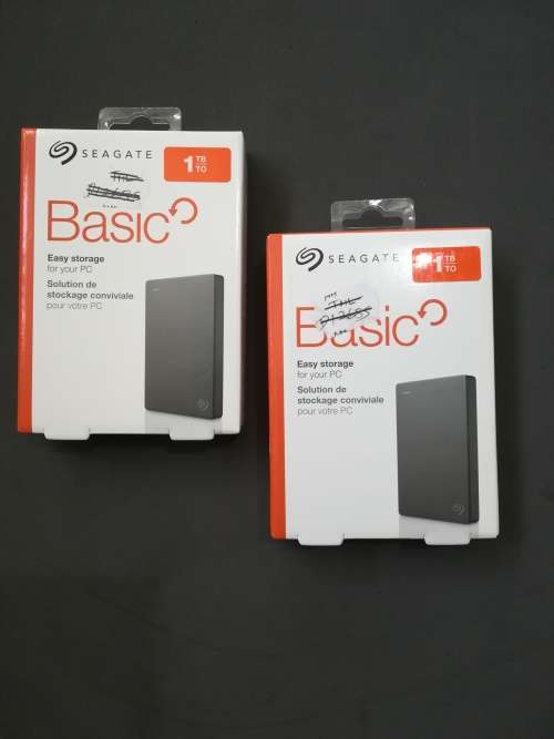 Seagate 1TB external hard drive (X2)