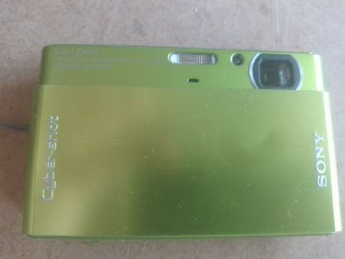 Sony Cybershot DSC-T77 touch screen digital camera with LCD universal charger   Colour: Green