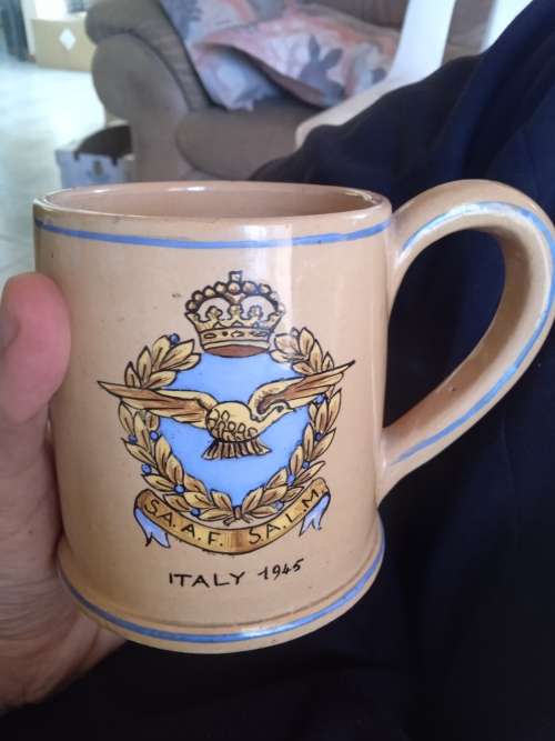 S.A.A.F. 1945 Italy, South African air force rare collectors souvenir mug. 12th bomber squadron