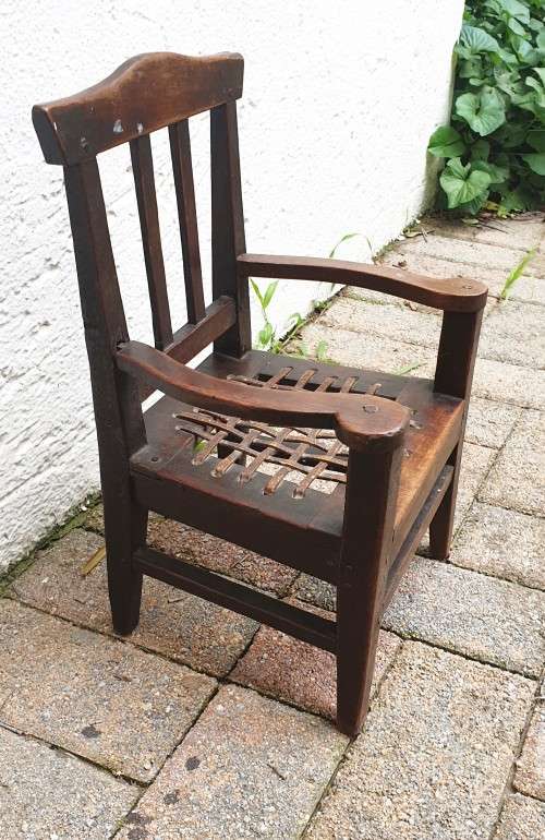 Early 1900s Besboke Doll`s Rimpie Hard wood Chair