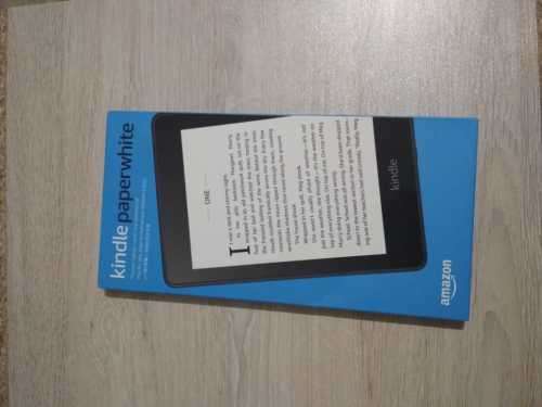 Brand New Amazon Kindle Paper white 10th gen