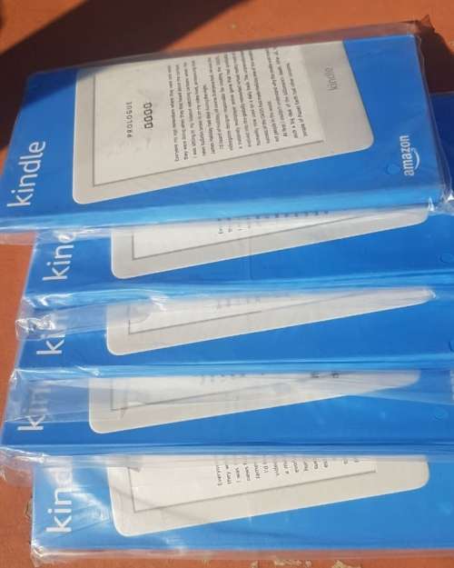 Amazon Kindle standard 4GB 10th gen