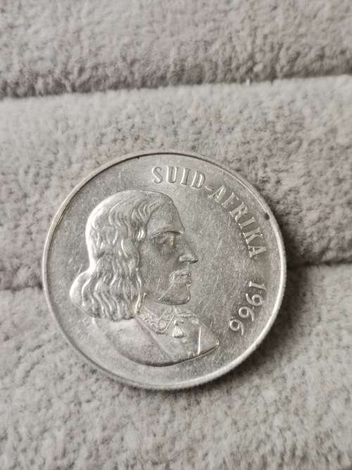 1966 Afrikaans Silver R1 (Tagged Ear)