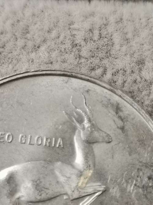 1967 English Silver R1 (Error)