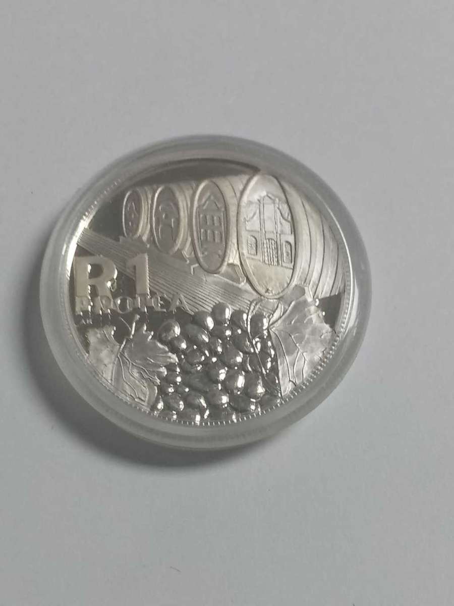 DISCOUNT!!! 2000 Silver Protea One Rand PROOF
