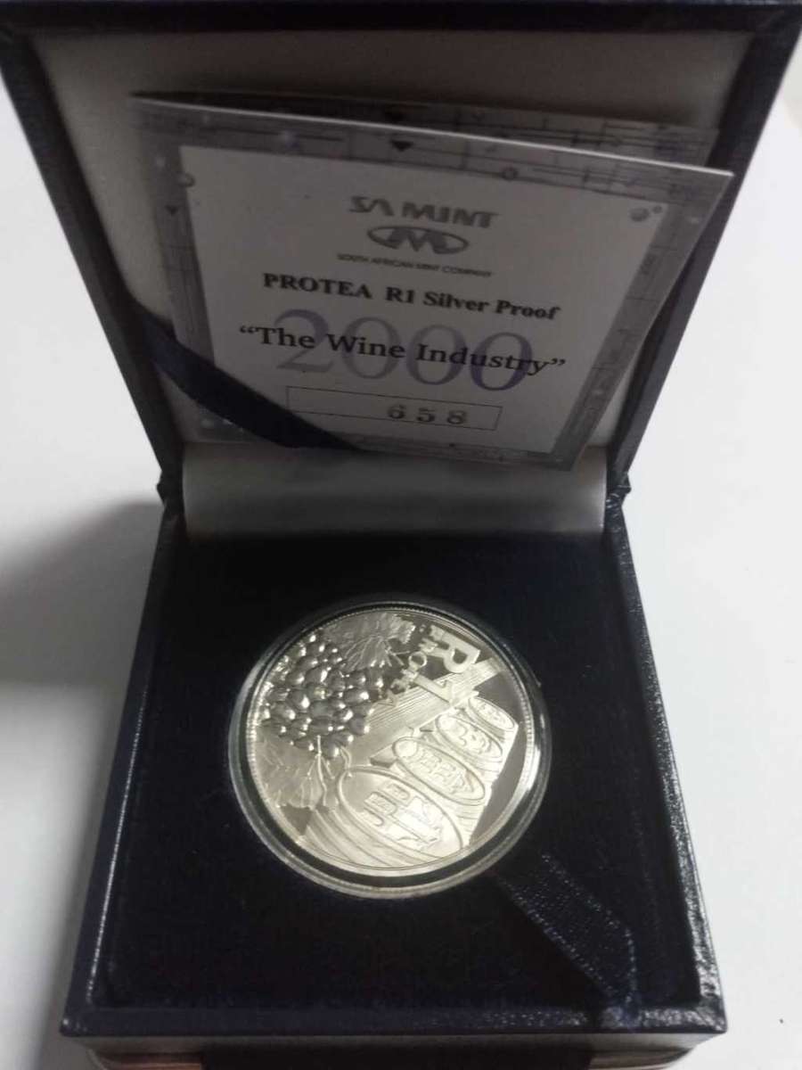 DISCOUNT!!! 2000 Silver Protea One Rand PROOF