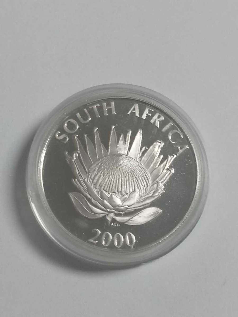 DISCOUNT!!! 2000 Silver Protea One Rand PROOF