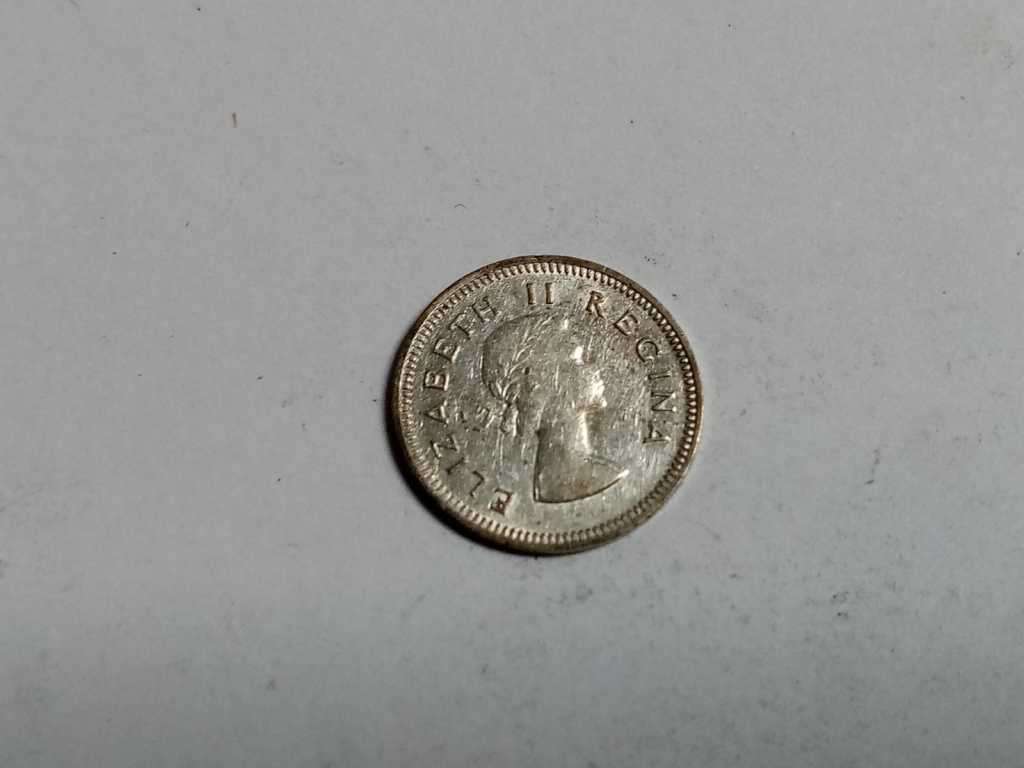 Union Threepence 1960 - Nice condition