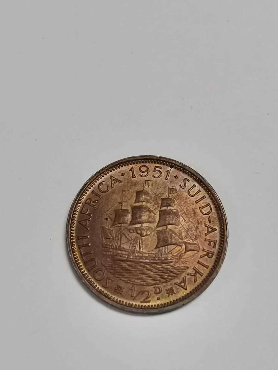 **R1 Auction**  Union 1/2 Penny 1951 - Beautiful condition