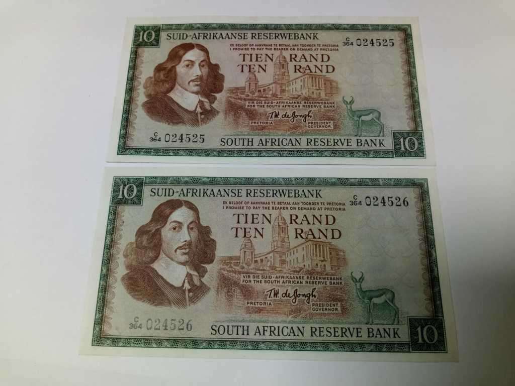**R1 Auction**  Pair of RSA 10 Rand 1975(TW de Jongh 3rd Issue) - aUNC condition