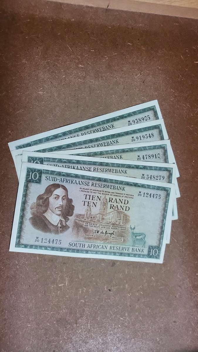 RSA 10 Rand 1976(TW de Jongh 3rd Issue) - W20 Replacement - Great condition