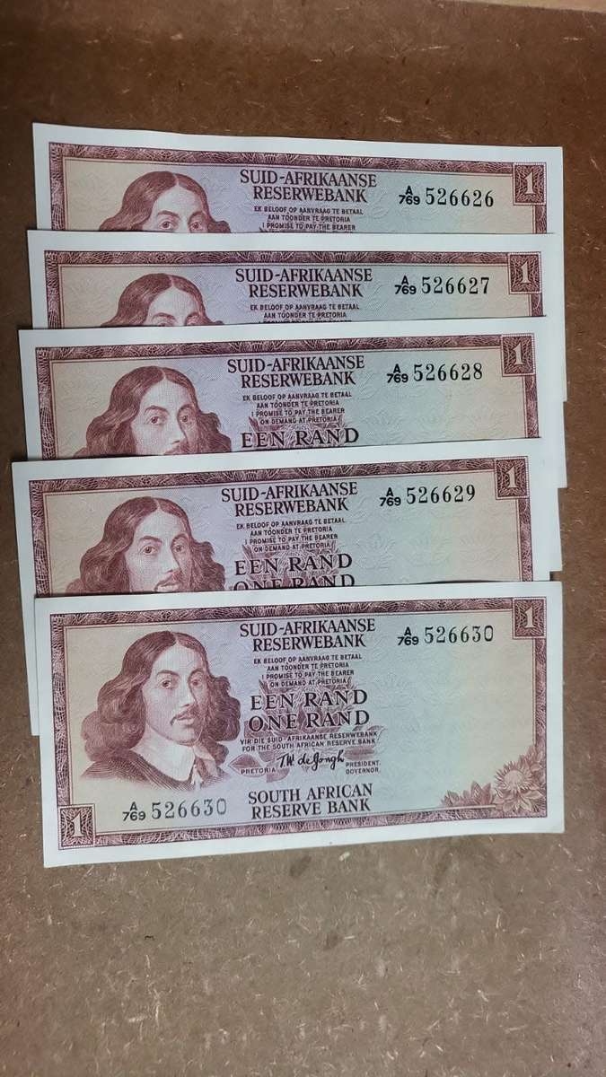 RSA 1 Rand late 1960's(TW de Jongh 1st Issue) - 5 in Sequence