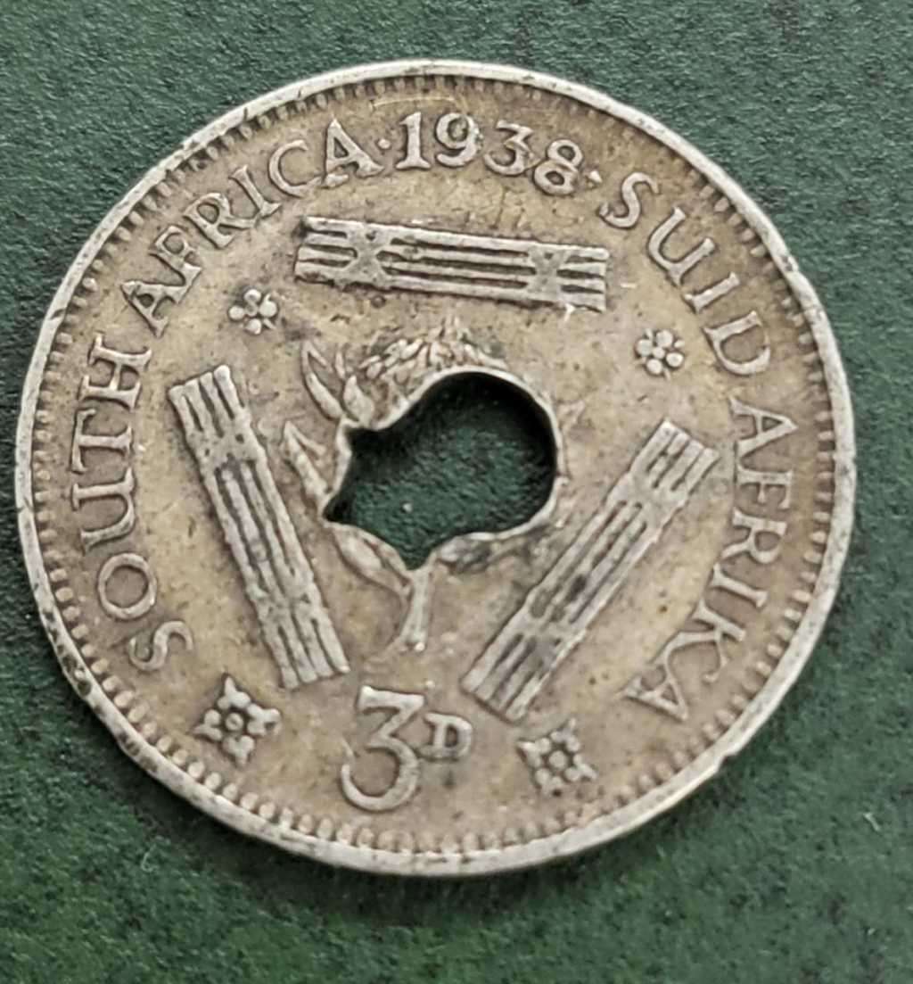 *R1 Auction* Union Threepence 1938 - Tokenised?