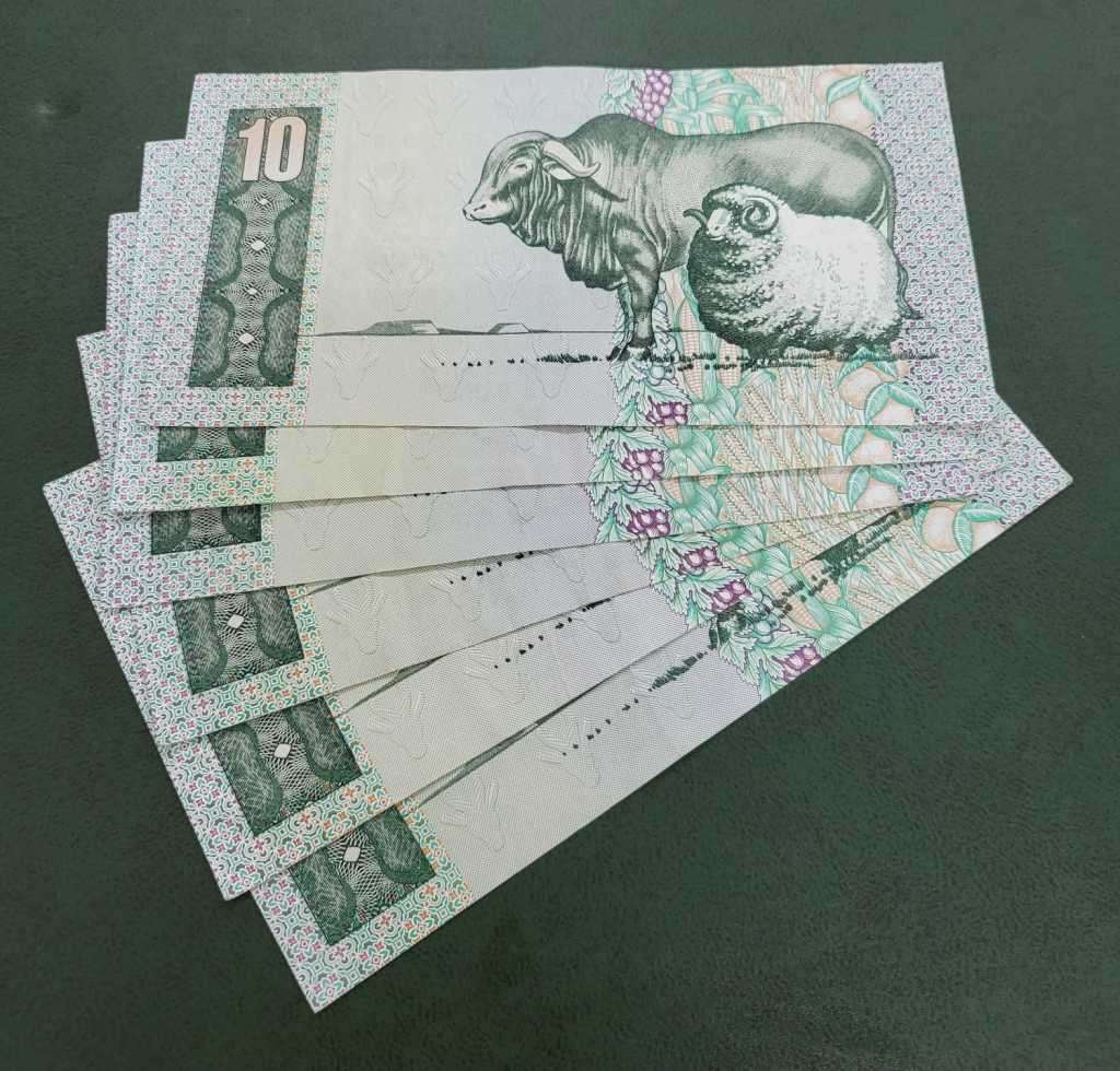 SA 10 Rand early 1990's-VF to EF condition