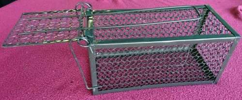 Rat/Mouse trap-Humane-Easy to activate-Suitable for one rodent-Medium size-Highly Effective!!!