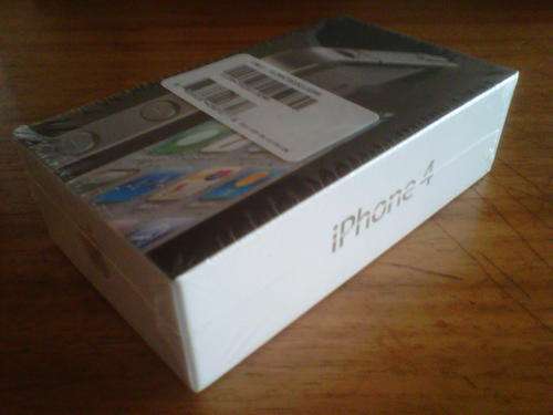 Brand new Apple iPhone 4 (Sealed in Box)